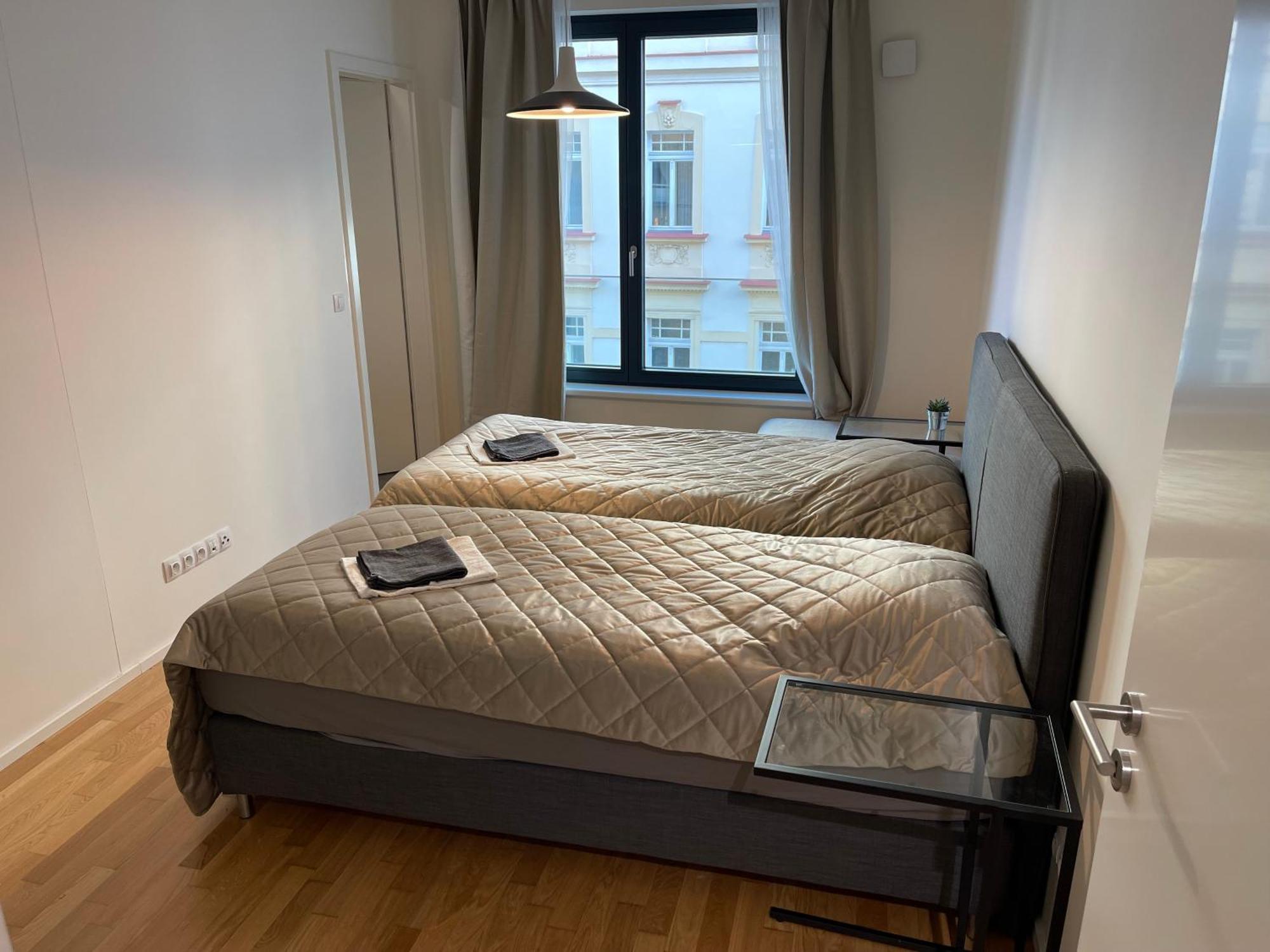 4 Room, 2 Bath, Parking Apartmán *
