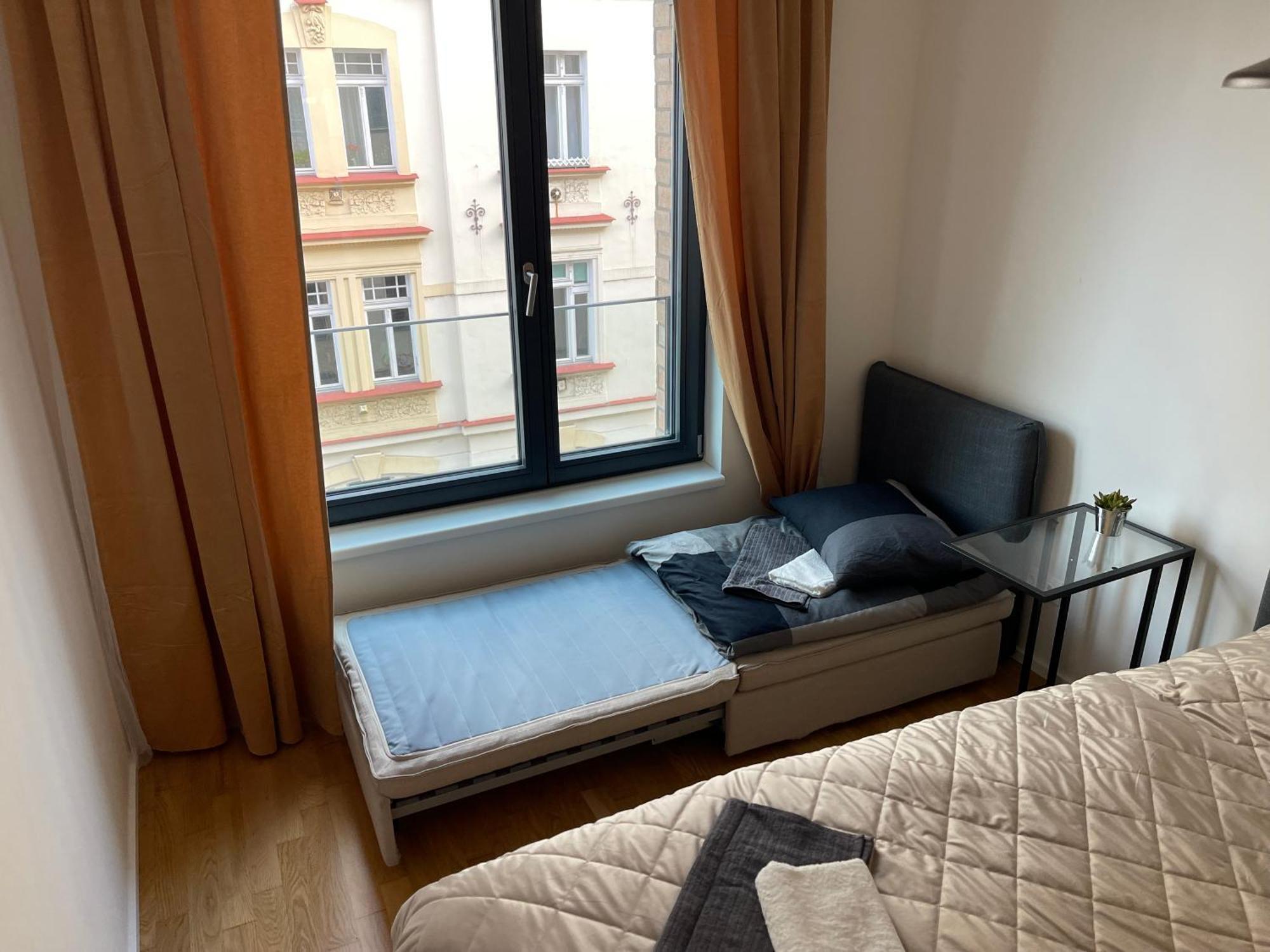 4 Room, 2 Bath, Parking Apartmán *